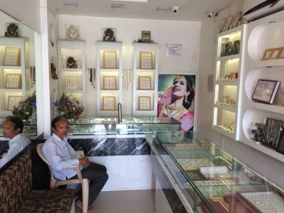 Pukhraj Jewellery