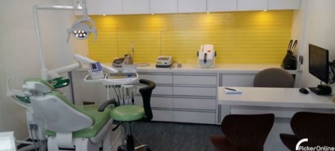 Aayush Dental Clinic And Orthodontic Care Centre
