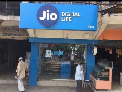 Jio Digital Life