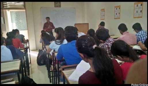 Sant Gadagebaba Dyan Probhodhi Career Institute