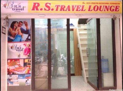 R S Travel Lounge