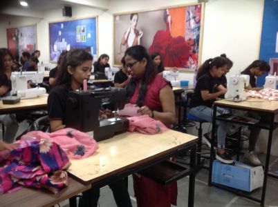 Cadence Academy Fashion & interior Designing Institutes Wardhman Nagar