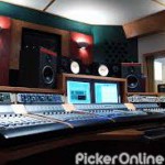 Pravin Photo Studio