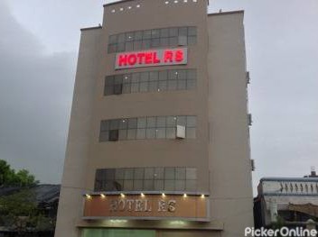 HOTEL R S