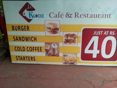 KKodz Cafe & Restaurant