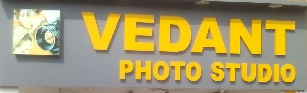 Vedant Photo Studio