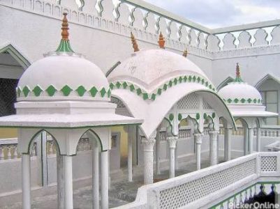 Madina Masjid